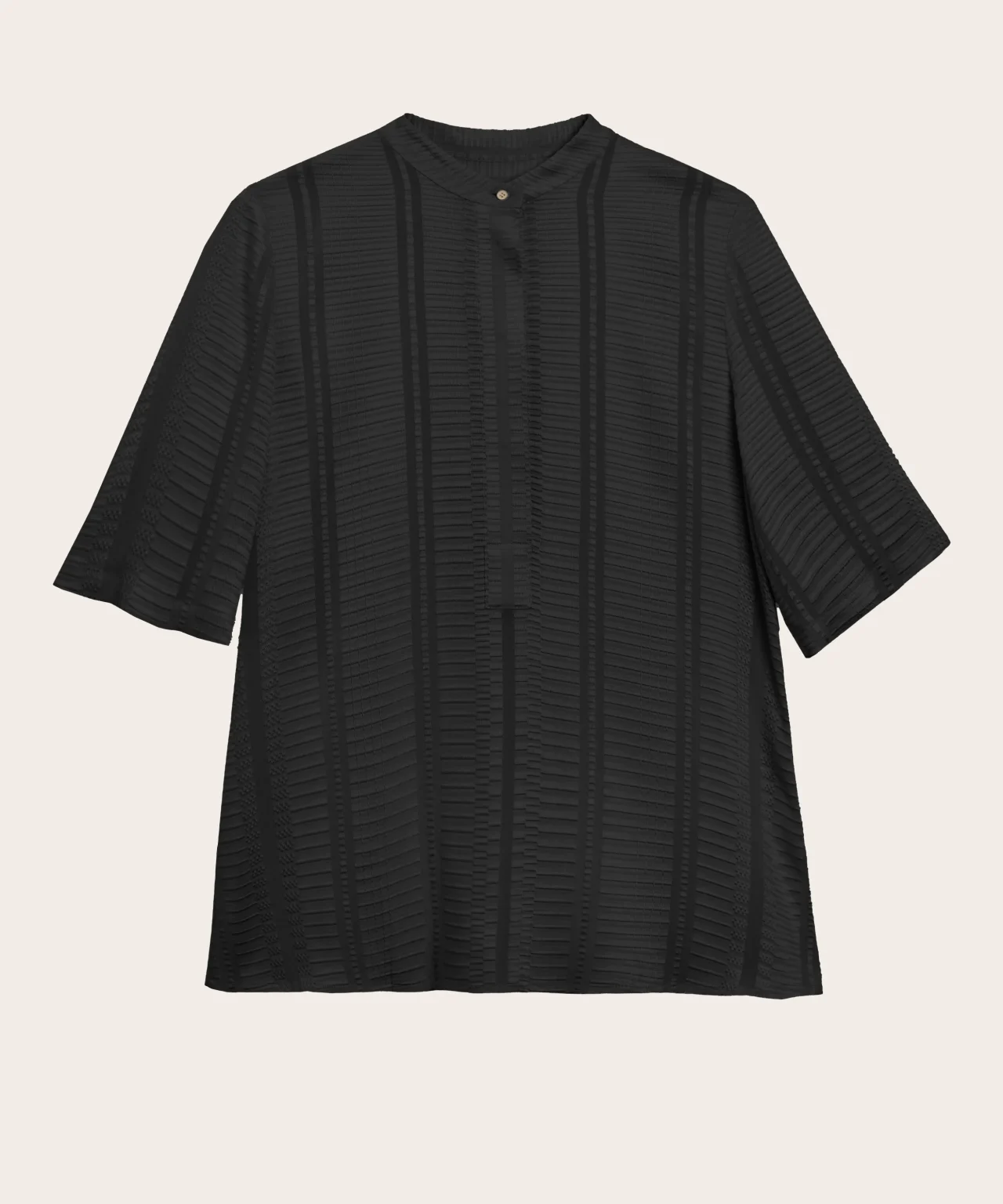 CLBL0534-RE26-001-BLACK-HERA-Z+D SS260368.jpg